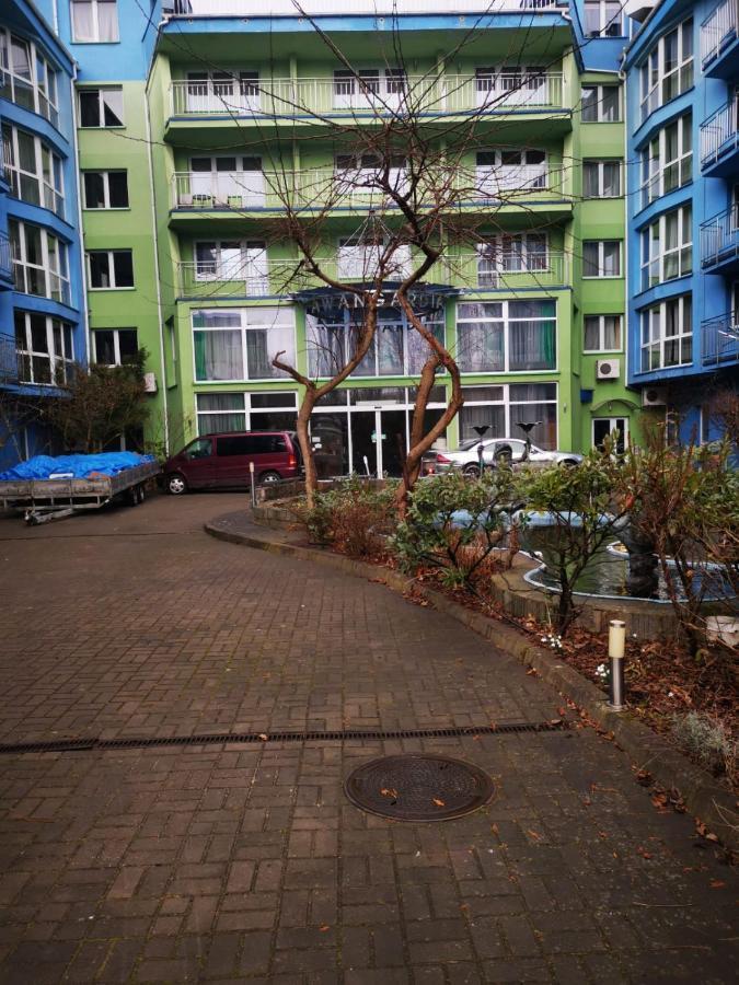 Rodzinne Przy Plazy Apartment *